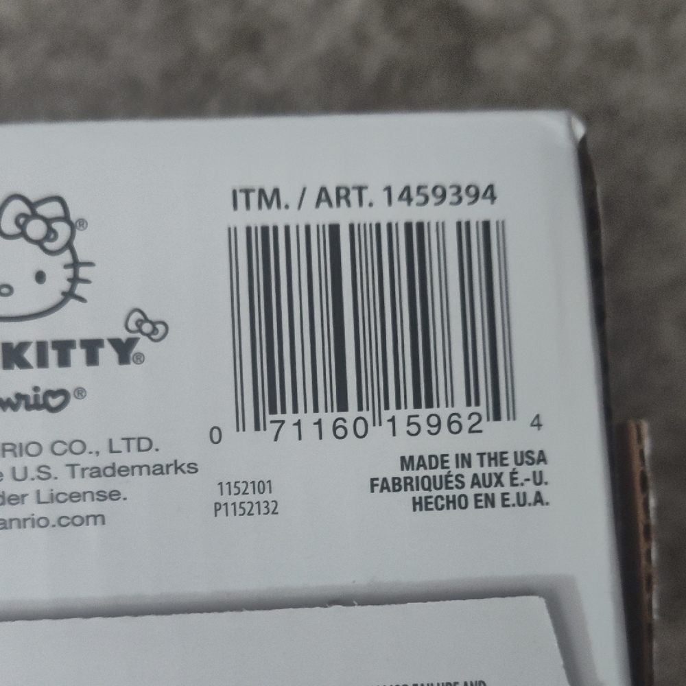 Pyrex Hello Kitty Decorated Glass Food Storage Set - Pink and Blue - Picture 2 of 6